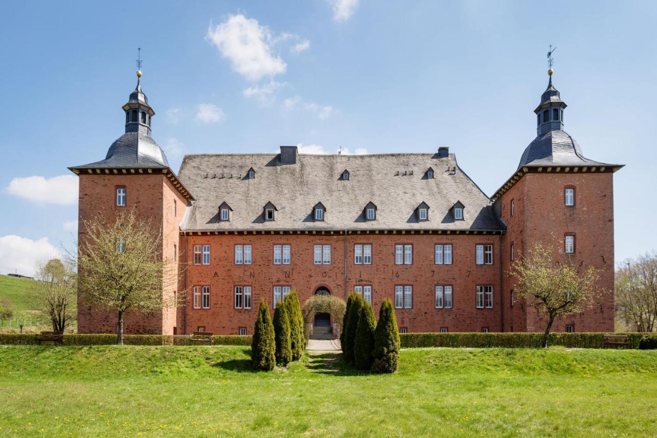 Ferienwohnung Saalstube - Schloss Adolphsburg Kirchhundem Kültér fotó