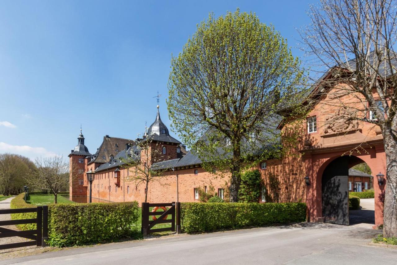 Ferienwohnung Saalstube - Schloss Adolphsburg Kirchhundem Kültér fotó